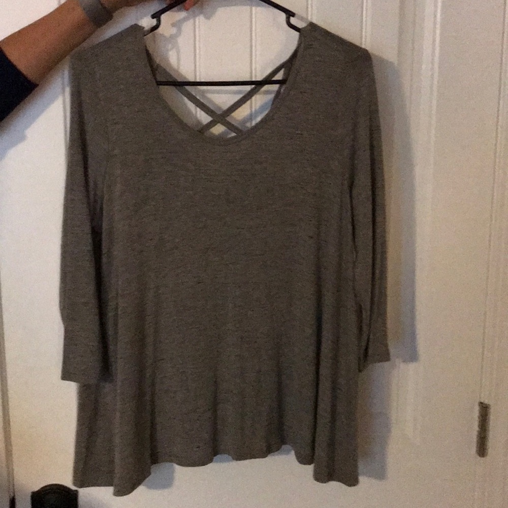 Lush 3/4 sleeve shirt
